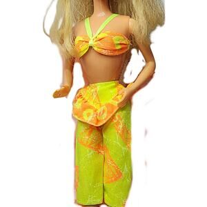 1991 Vintage Sun Sensation Fashion Barbie Outfit